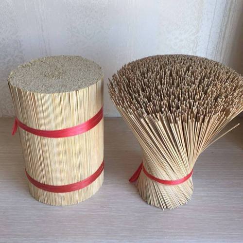 http://vinwoodvn.com/ckfinder/userfiles/images/Bamboo%20sticks%20and%20Incense%20Sticks/bamboo%20sticks%205.jpg