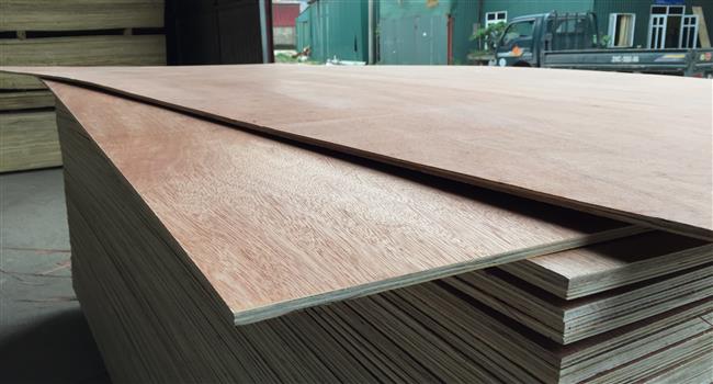 http://vinwoodvn.com/ckfinder/userfiles/images/Plywood/packing-plywood.jpg